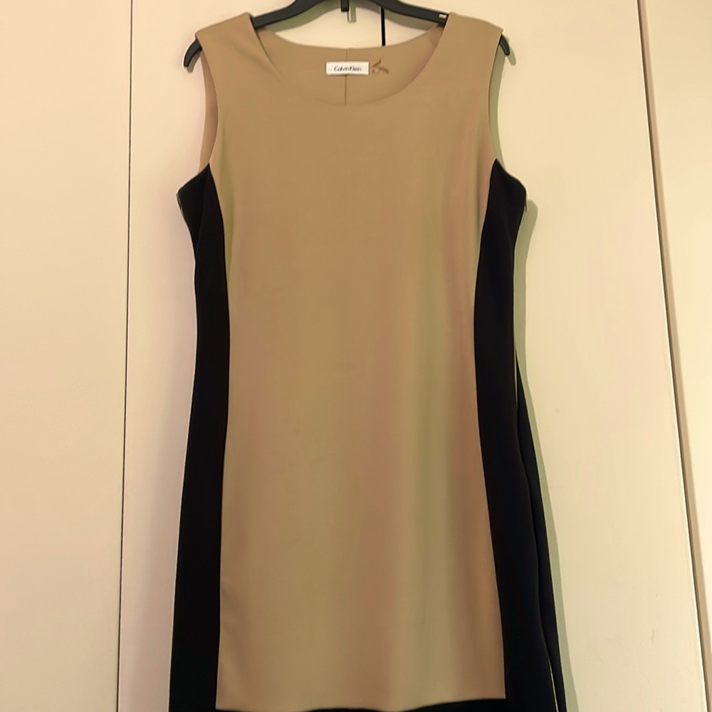 Business/ casual dress with side zippers.